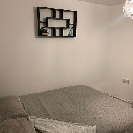 Room Near City Londra Dış mekan fotoğraf